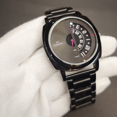 V9 Collection Men’s Luxury Stylish Machine with Unique Design